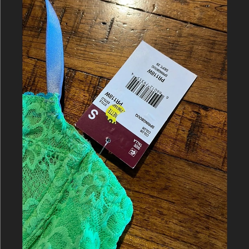 NWT parade small green bra wired 1407 - Picture 3 of 5